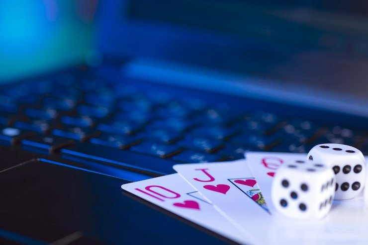 Cascading symbols create consecutive wins Symbol cascade feature in Mahjong Ways 2